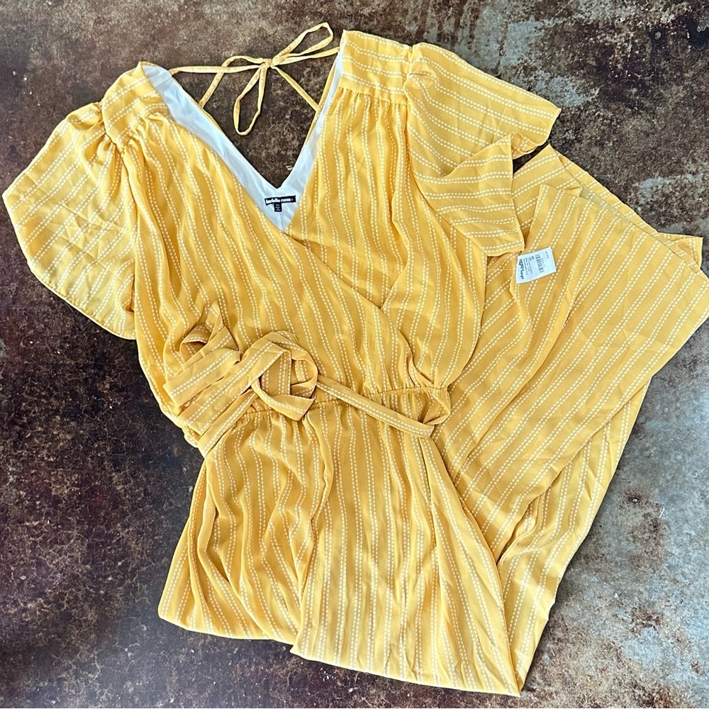 Charlotte Ruse Plus Size Yellow Patterned Jumpsuit